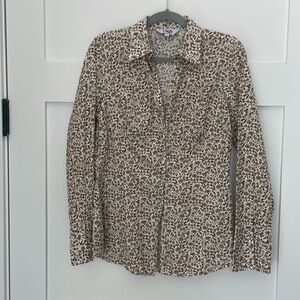 Roper Western Woman’s long sleeve floral blouse!